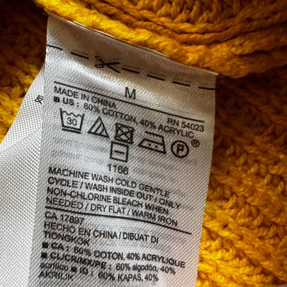 Old‎ Navy Womens Sweater Ribbed Knit Mock Neck Mustard Yellow Size M Pullover